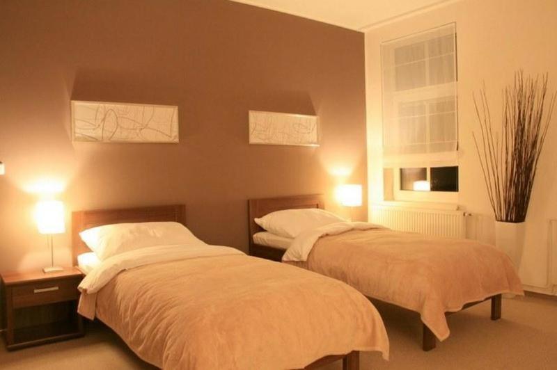 Hotel Epocha 야노프 나트 니소우 외부 사진
